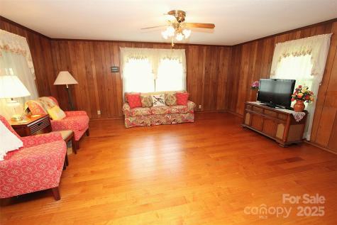 314 Moore Street Morven NC 28119