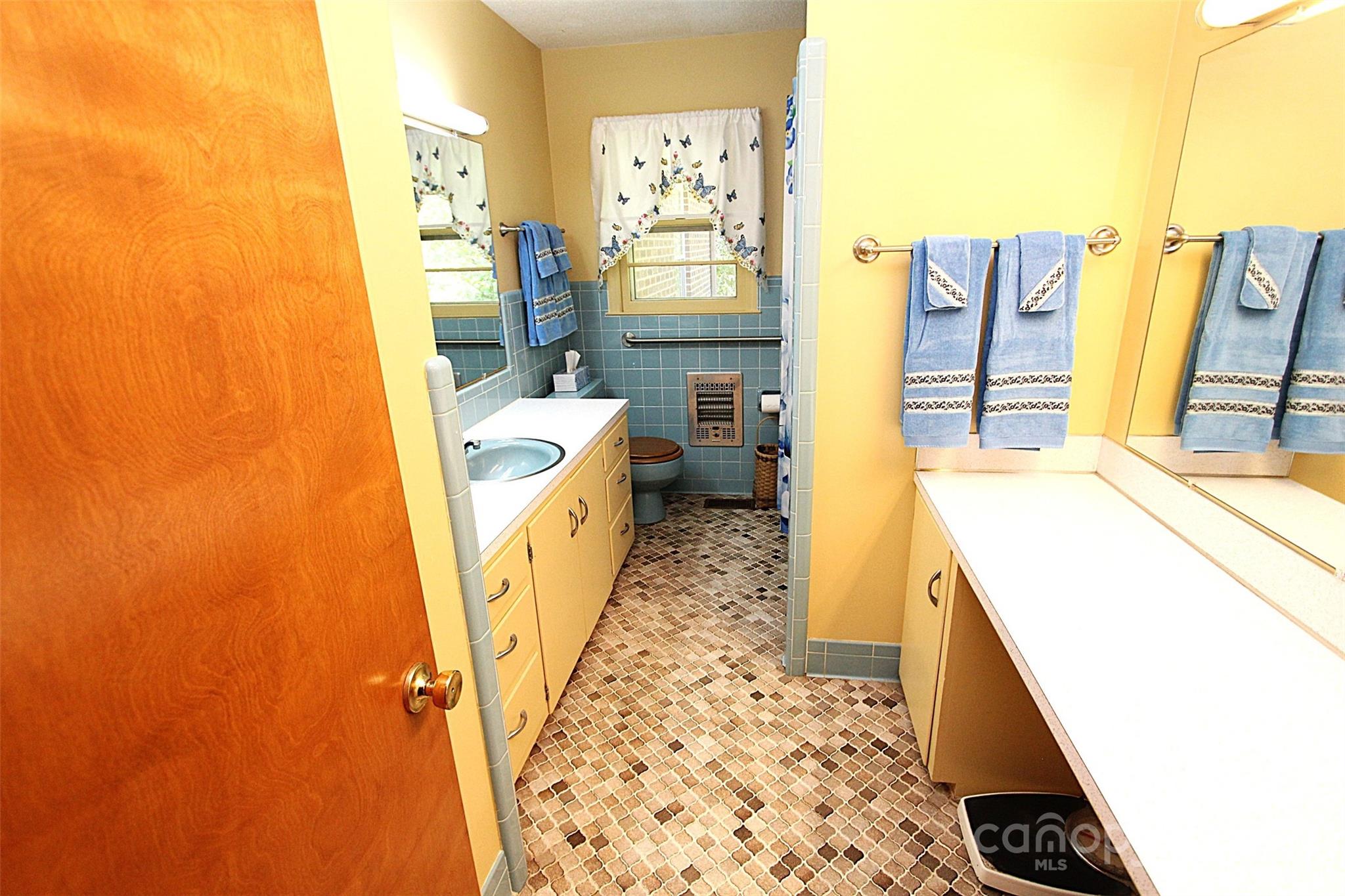 314 Moore Street Morven NC 28119
