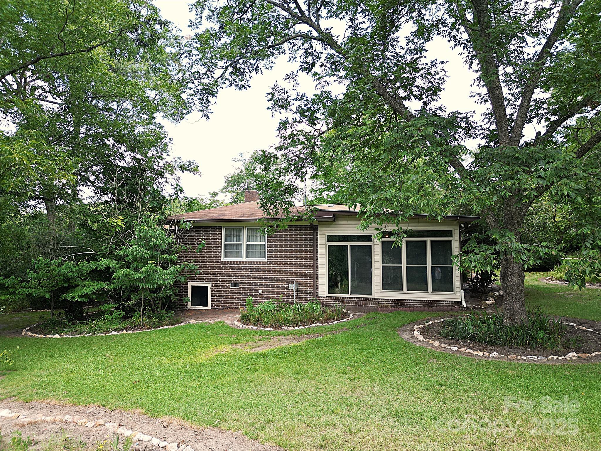 314 Moore Street Morven NC 28119