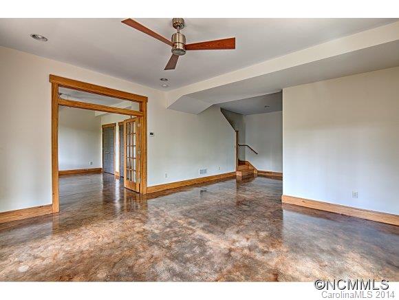 67 Bassett Road Asheville NC 28804