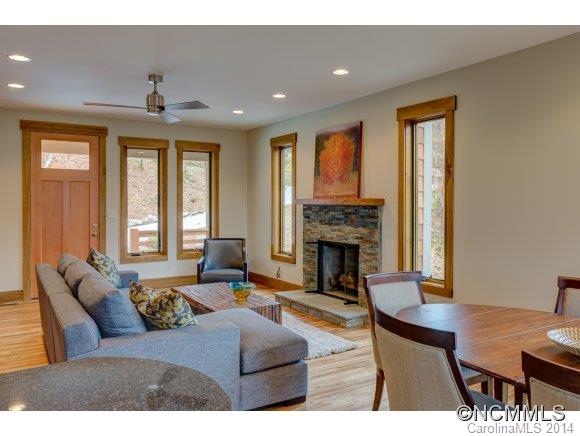 67 Bassett Road Asheville NC 28804