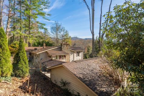 233 Rolling Drive Waynesville NC 28786