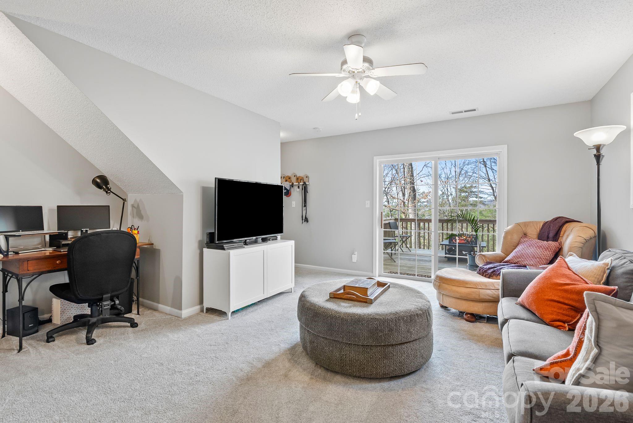 505 Kings Ridge Asheville NC 28804