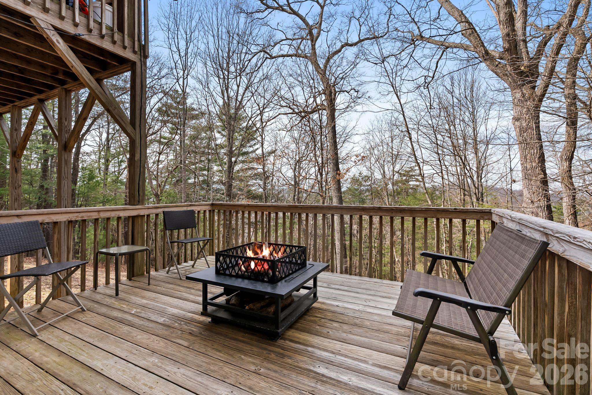 505 Kings Ridge Asheville NC 28804