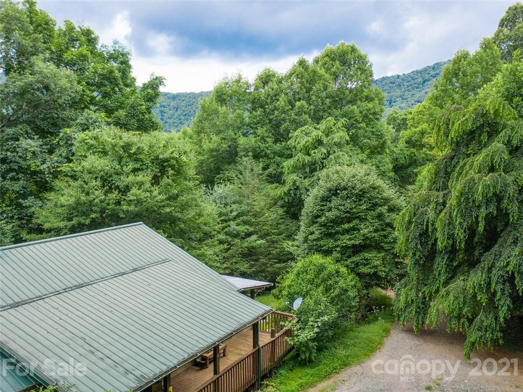 2634 Shoal Creek Road Burnsville NC 28714
