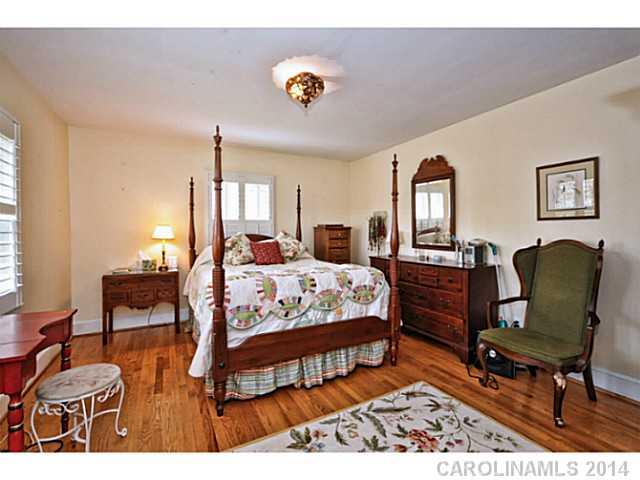 2632 Cloister Drive Charlotte NC 28211