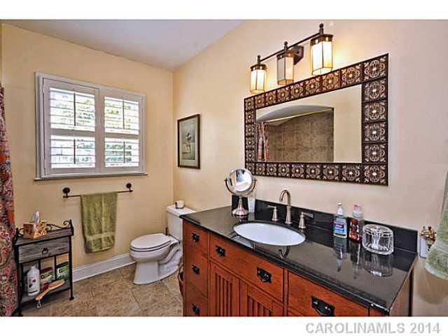 2632 Cloister Drive Charlotte NC 28211