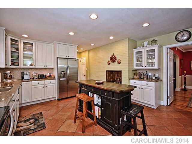 2632 Cloister Drive Charlotte NC 28211
