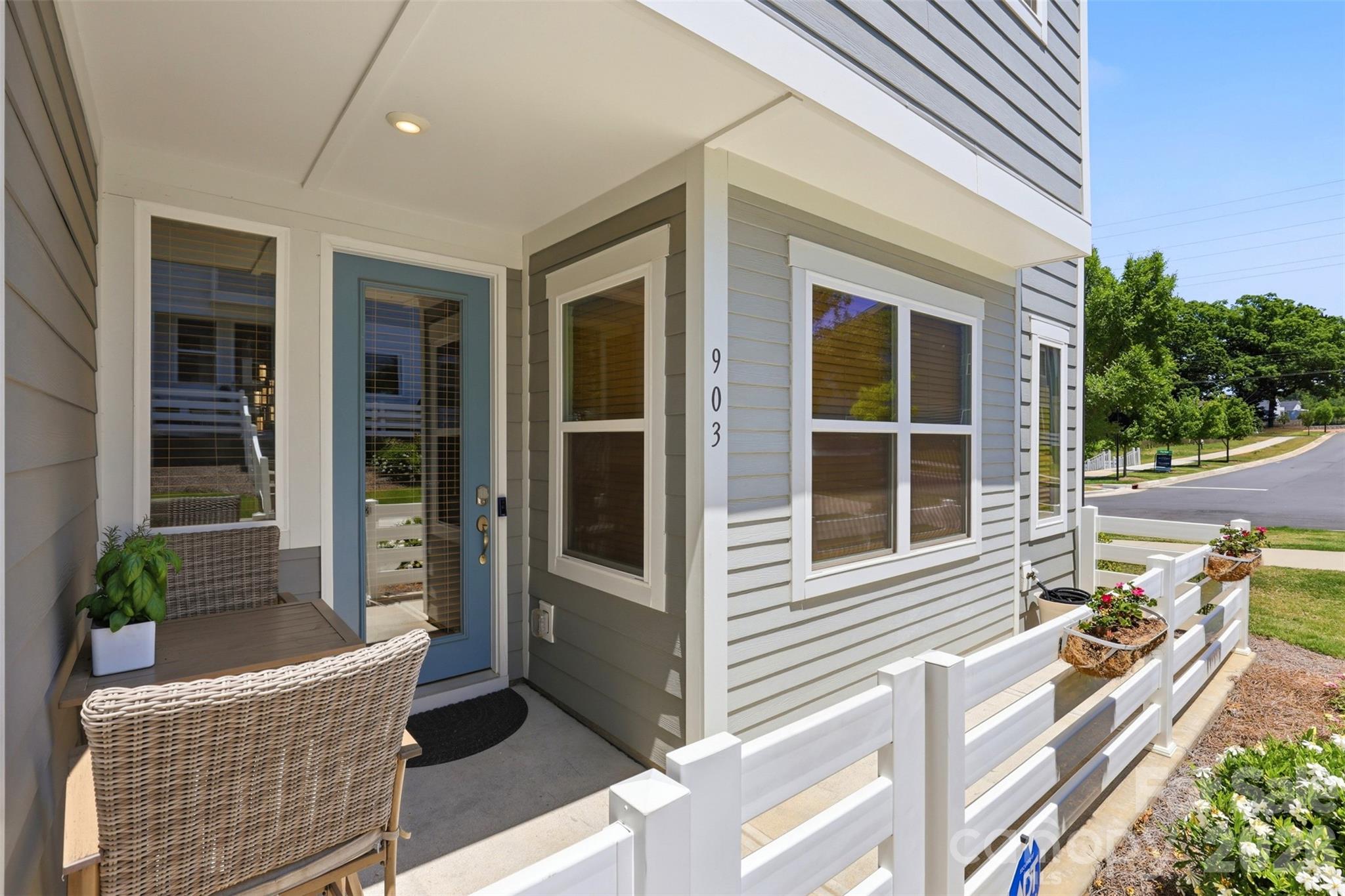 903 Kinsey Alley Charlotte NC 28217