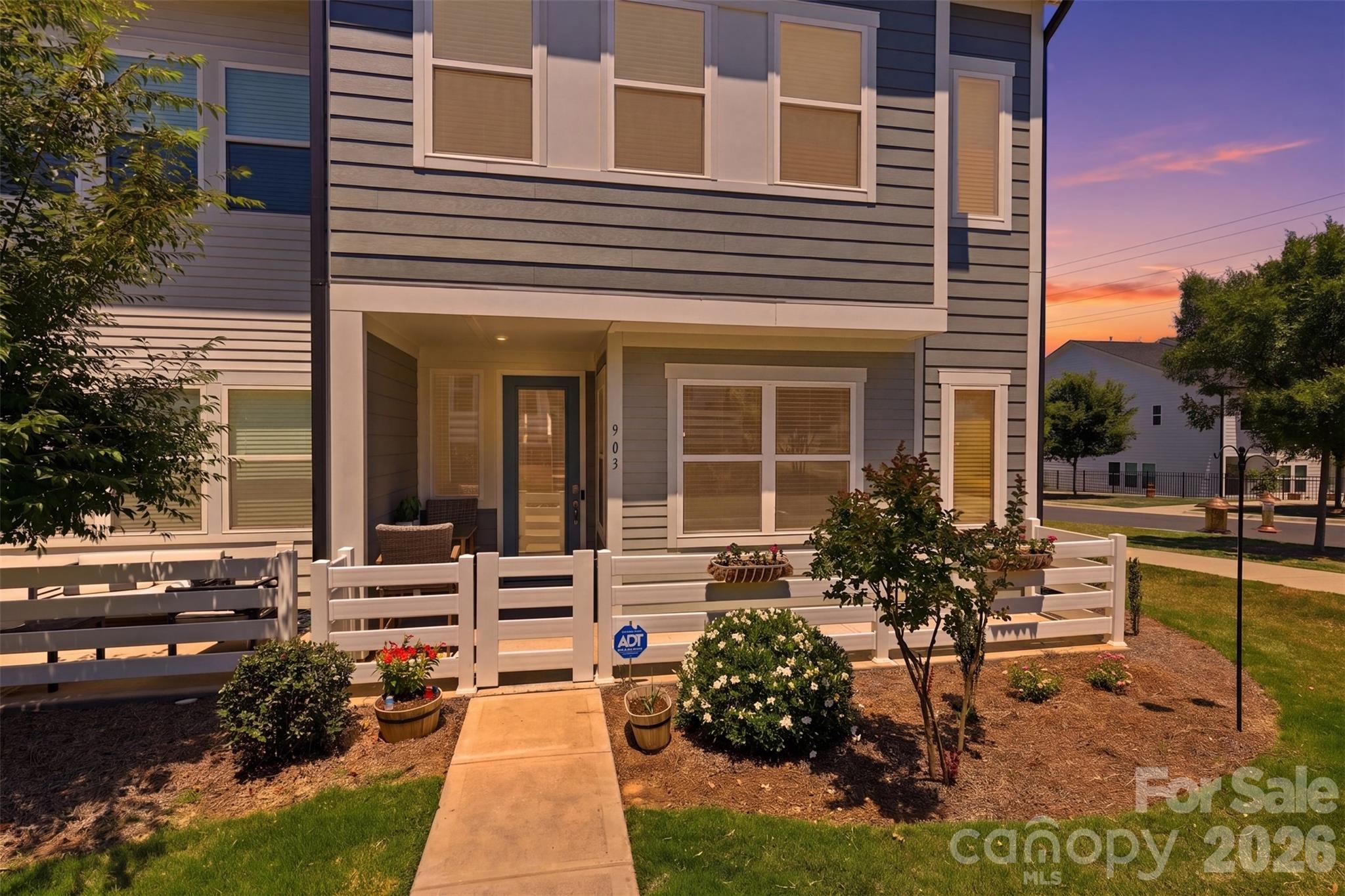 903 Kinsey Alley Charlotte NC 28217