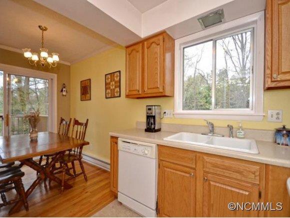 22 Leisure Mountain Road Asheville NC 28804