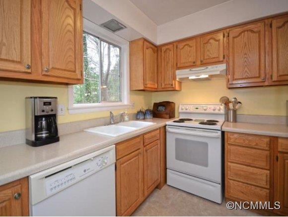 22 Leisure Mountain Road Asheville NC 28804