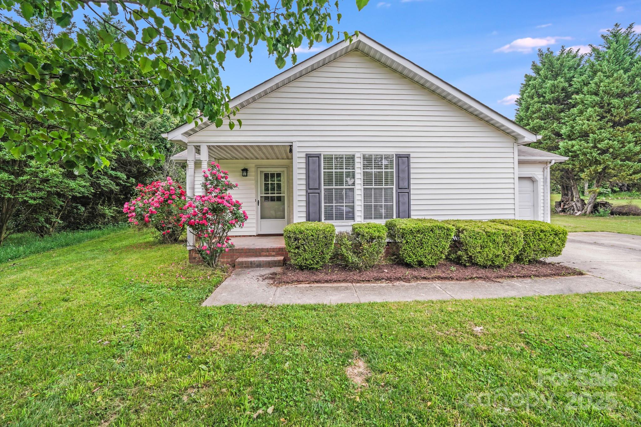 4227 Coopersdale Road Charlotte NC 28273