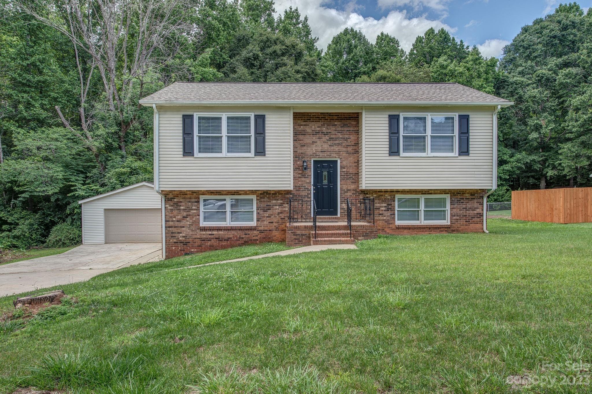 1217 Brookwood Drive Stanley NC 28164