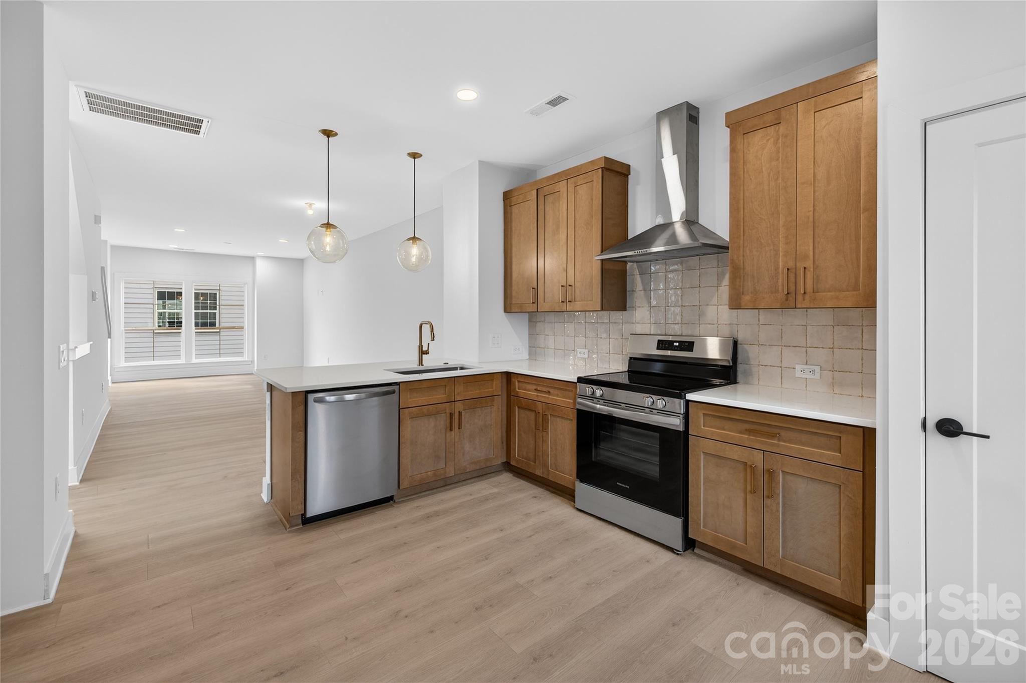 1009 Carter Avenue Charlotte NC 28206