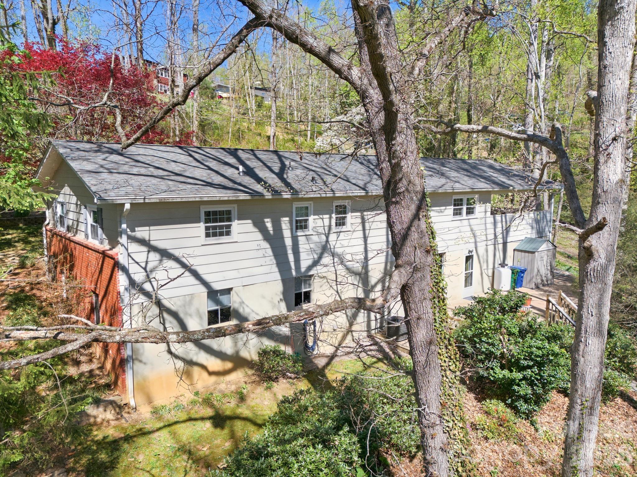 50 Hemlock Street Arden NC 28704