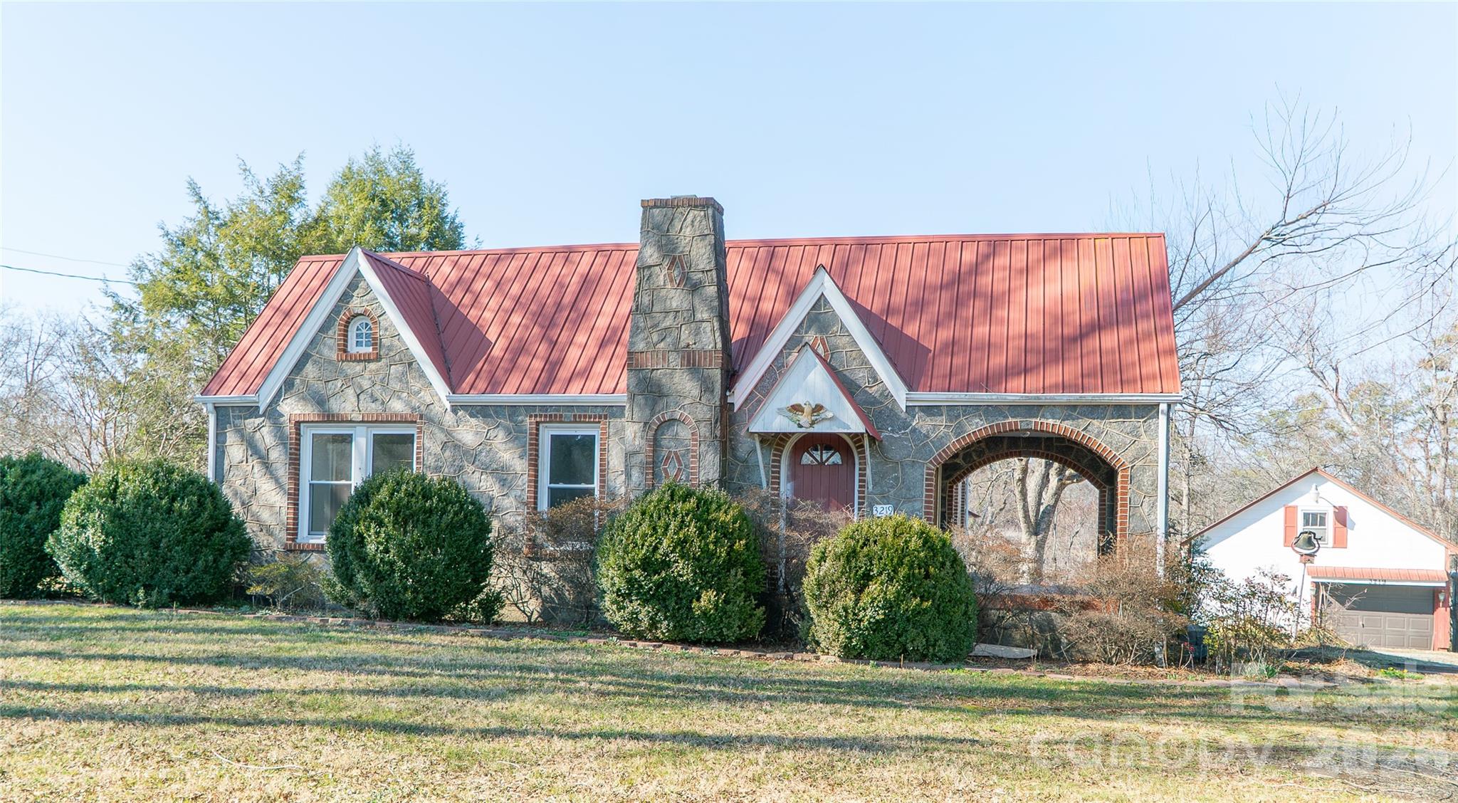 3219 Us 70 Highway E Morganton NC 28655