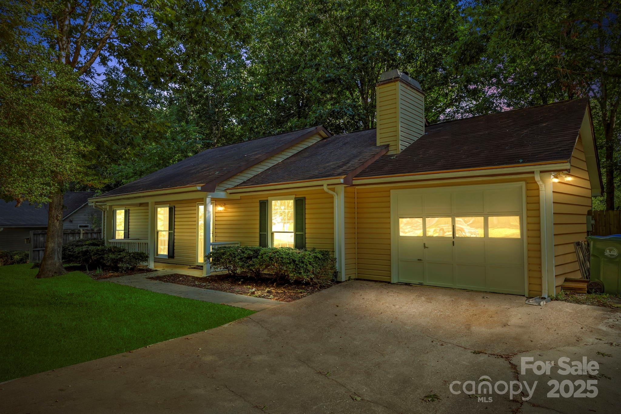 208 Southwood Court Fletcher NC 28732