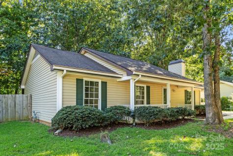 208 Southwood Court Fletcher NC 28732