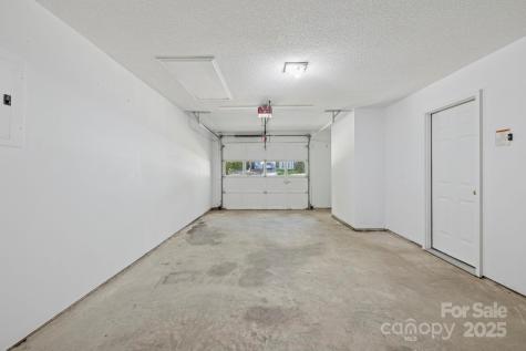 208 Southwood Court Fletcher NC 28732