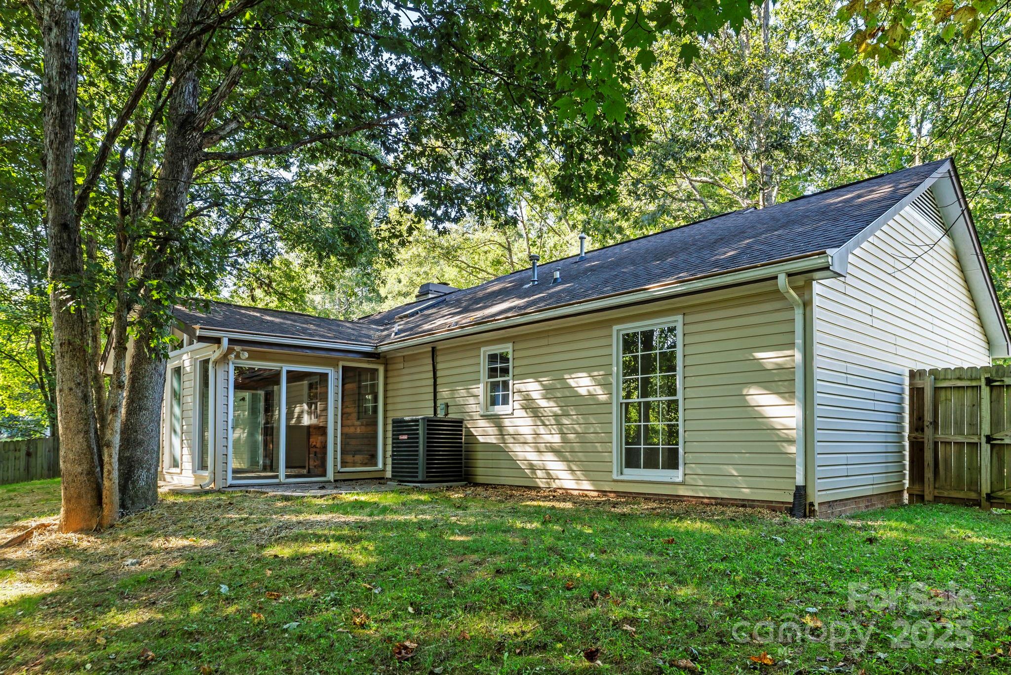 208 Southwood Court Fletcher NC 28732