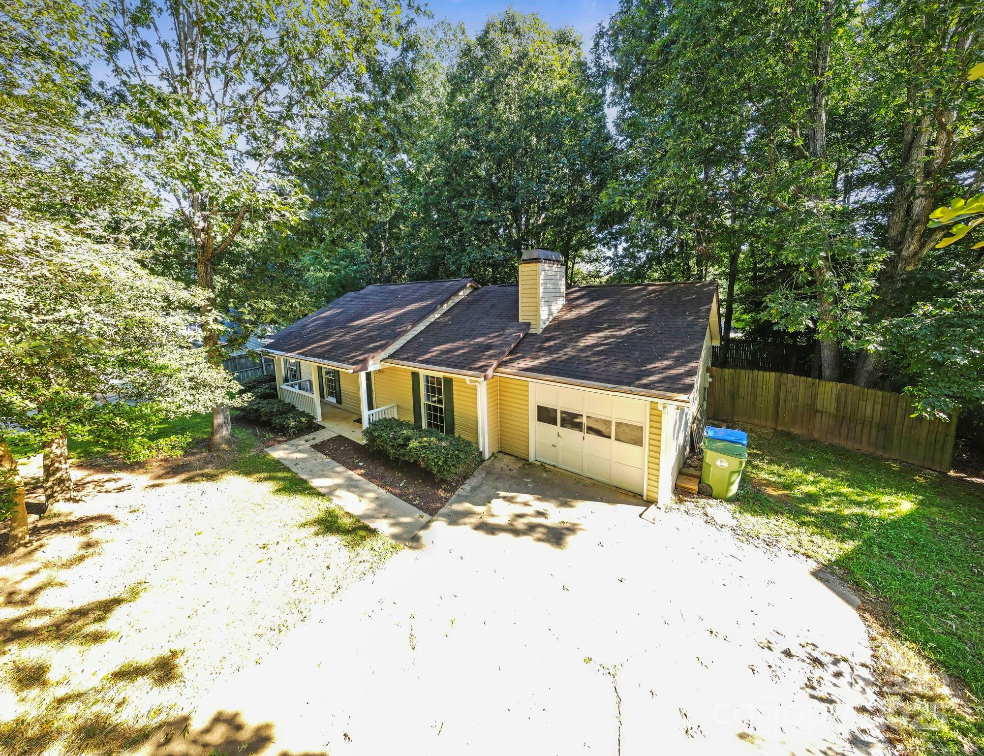208 Southwood Court Fletcher NC 28732