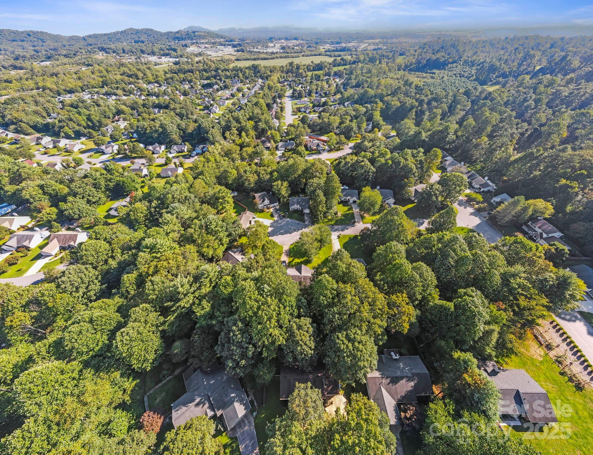 208 Southwood Court Fletcher NC 28732