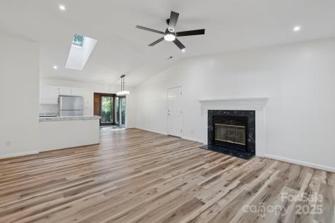 208 Southwood Court Fletcher NC 28732