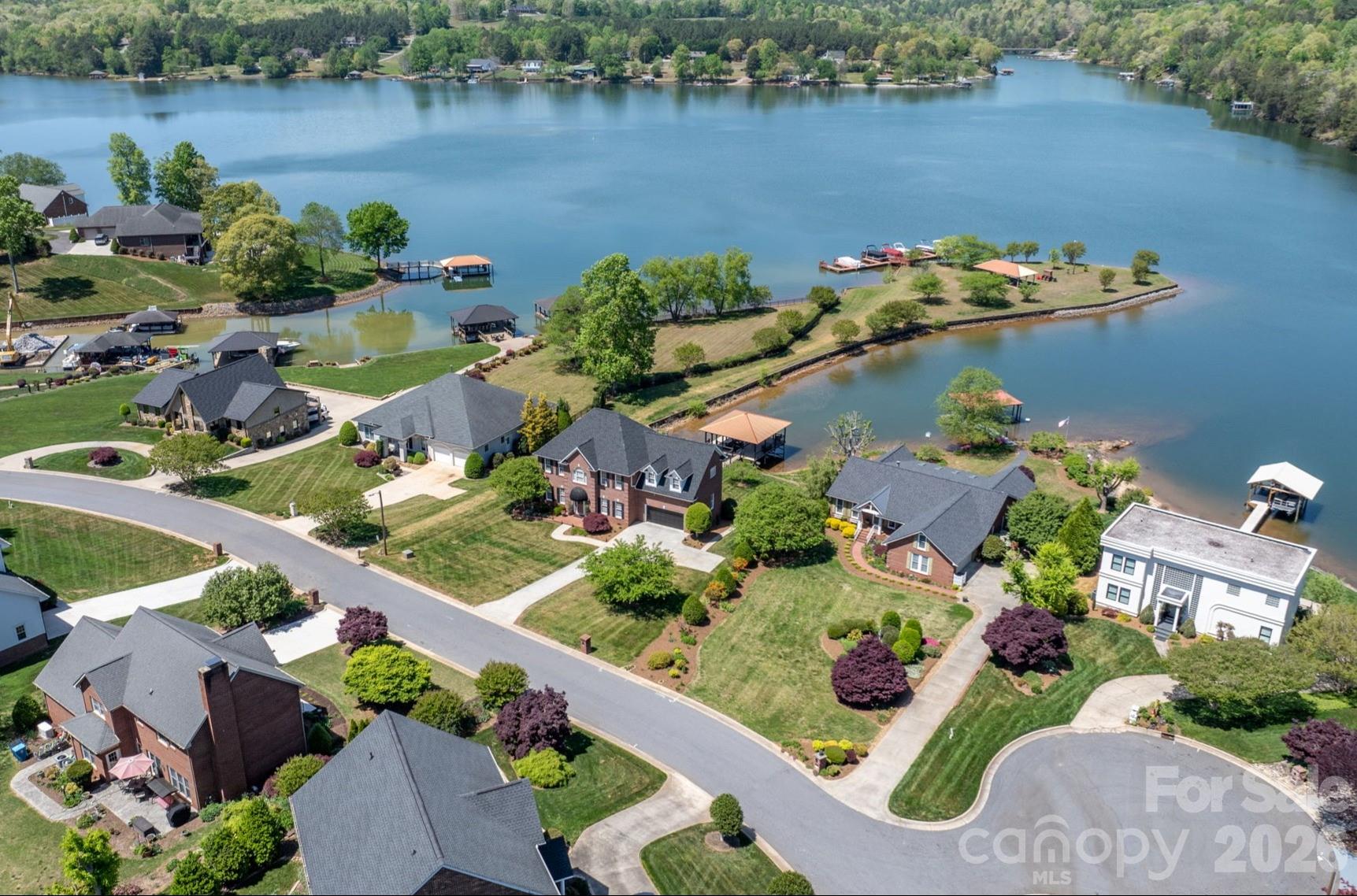 215 Iswa Drive Taylorsville NC 28681