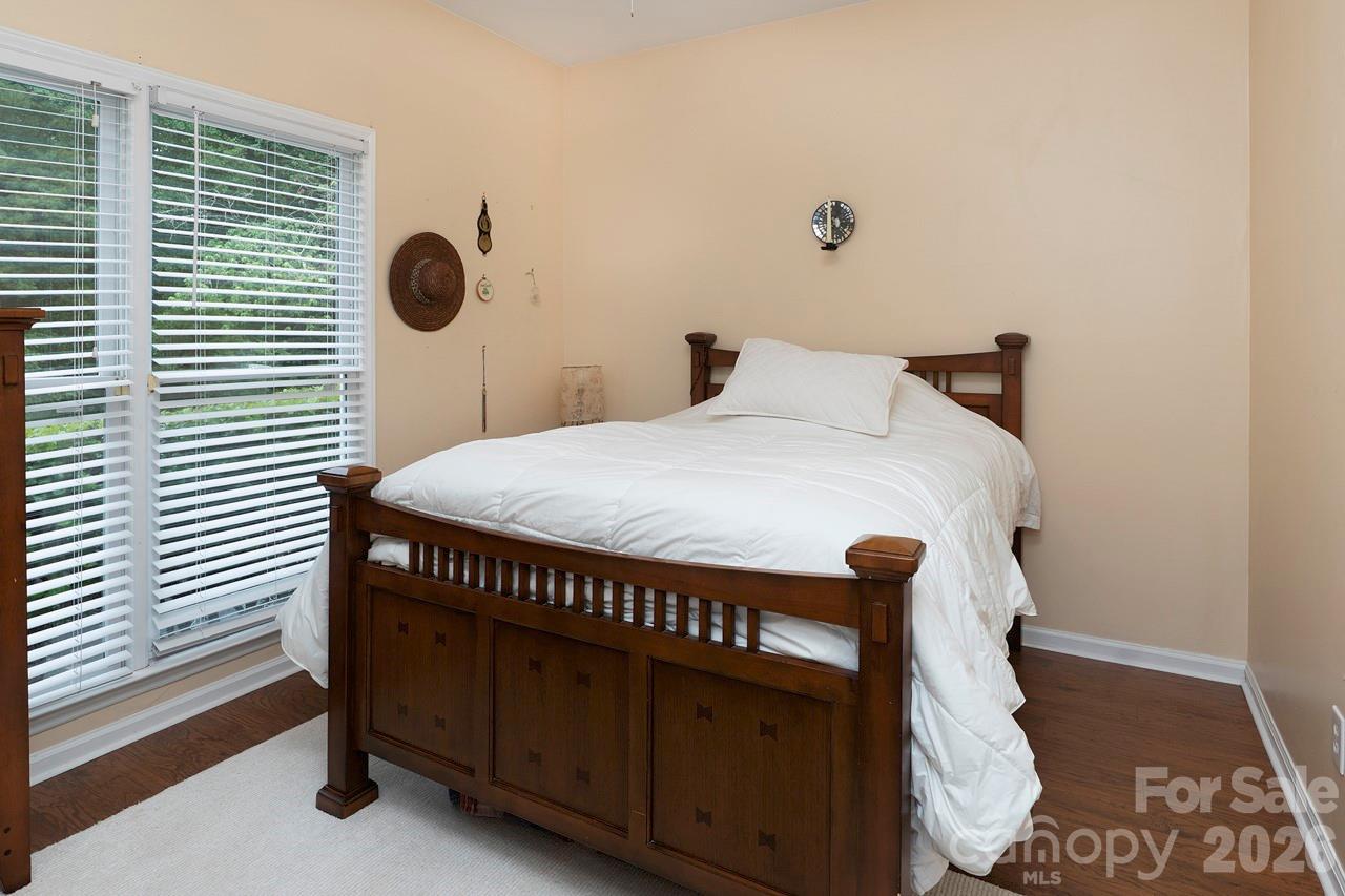 5935 Fitzwilliams Lane Charlotte NC 28270
