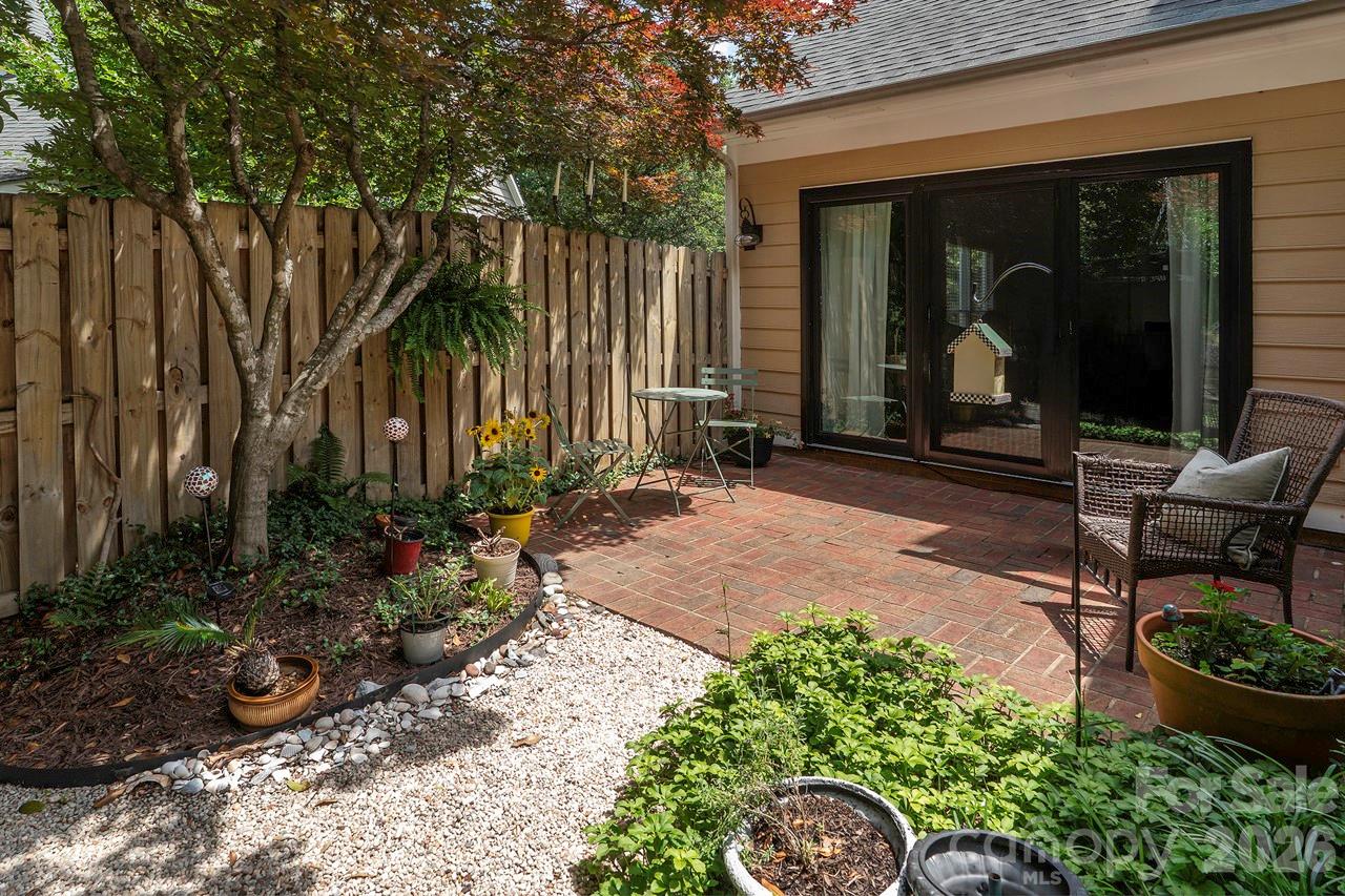 5935 Fitzwilliams Lane Charlotte NC 28270
