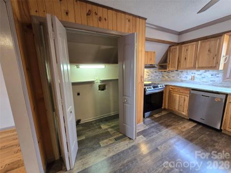 6782 Shiloh Road Liberty NC 27298