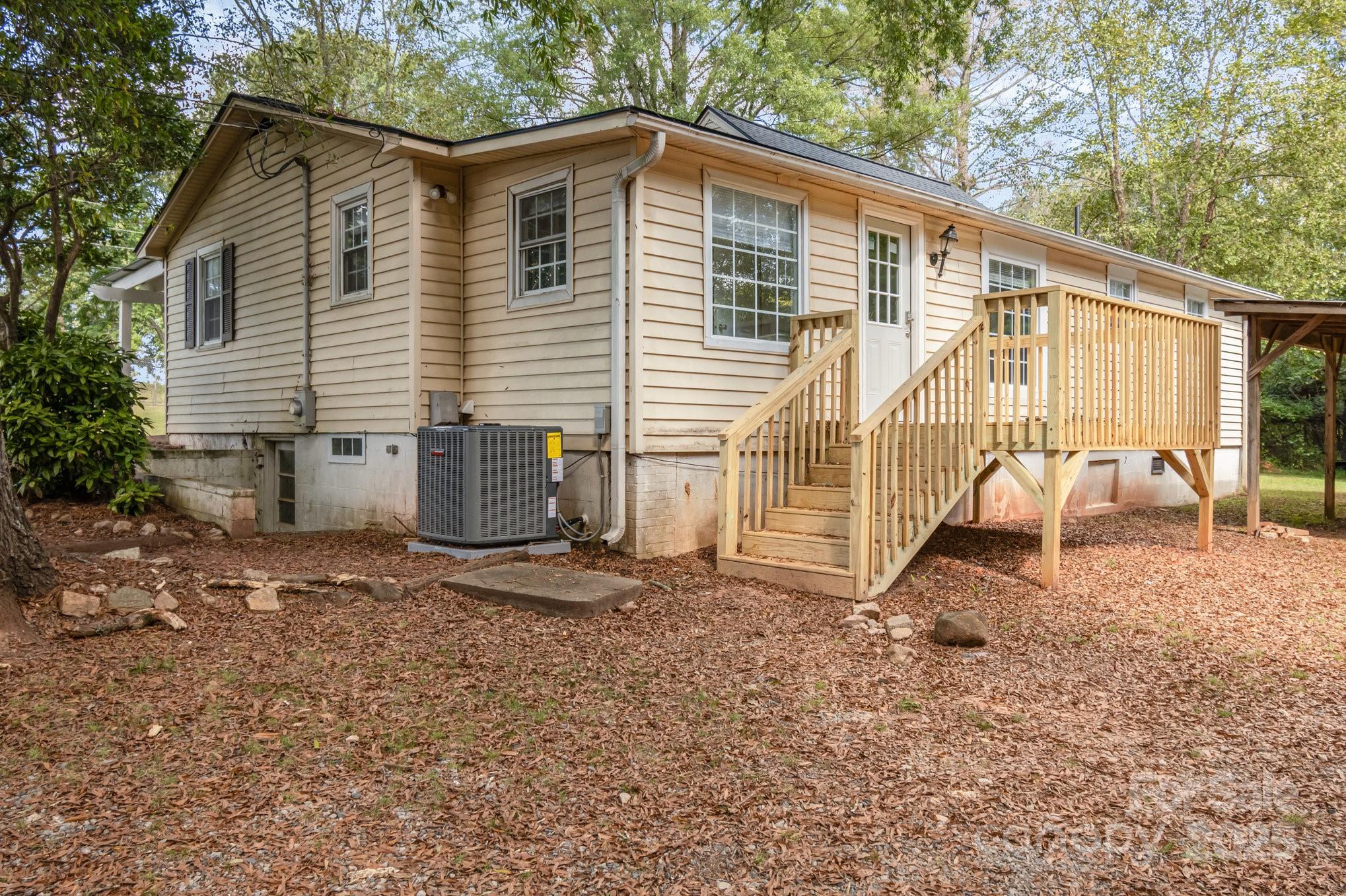 158 John Crotts Road Mocksville NC 27028