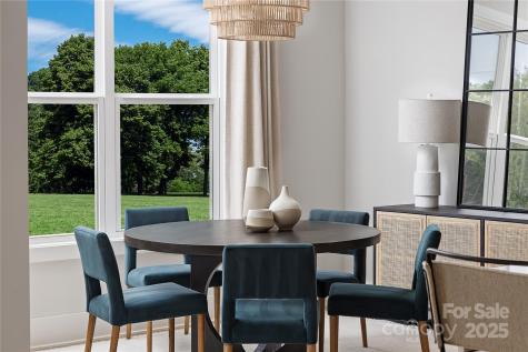 4209 Pinekirk Drive Charlotte NC 28269