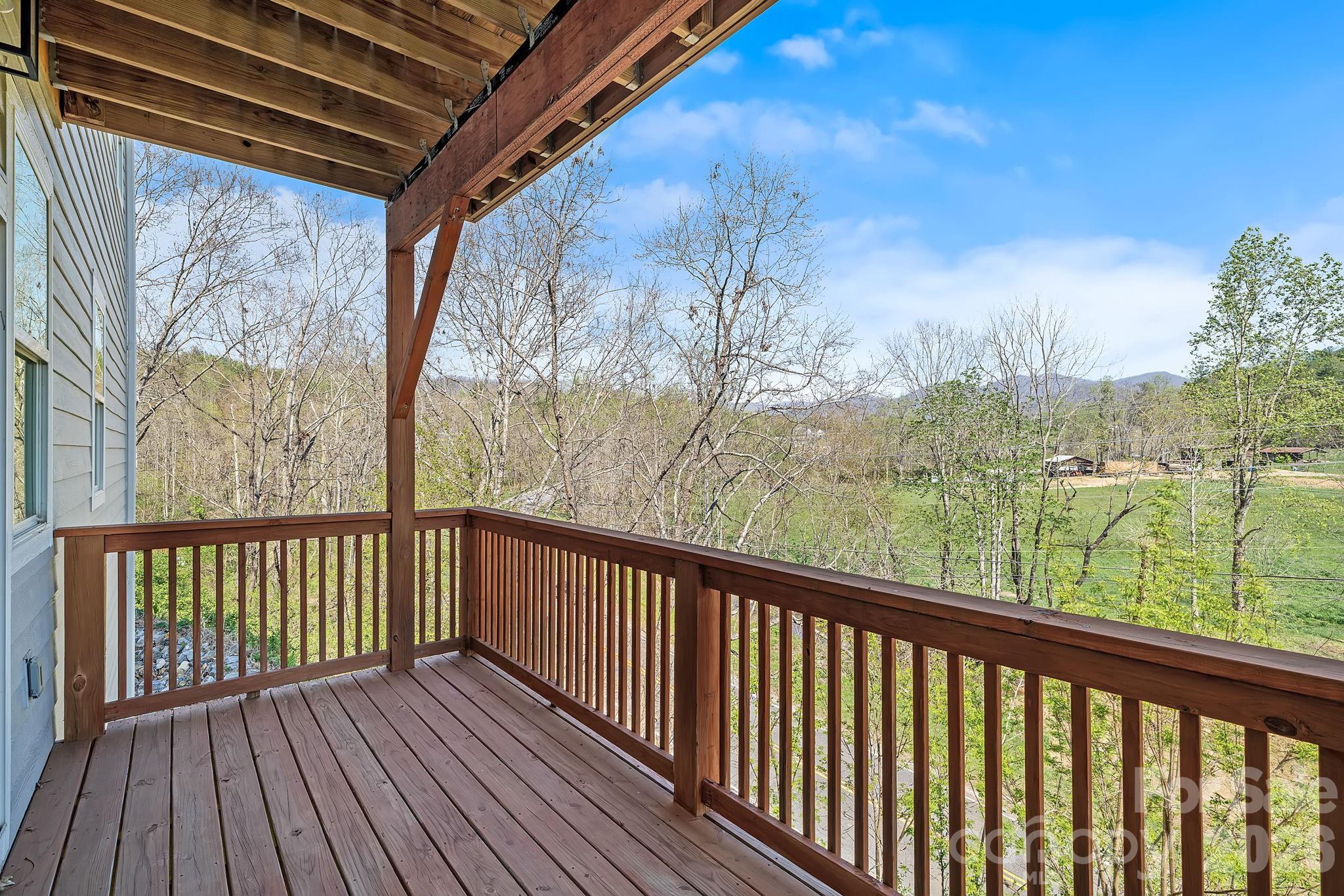 154 Amblers Knoll Road Weaverville NC 28787