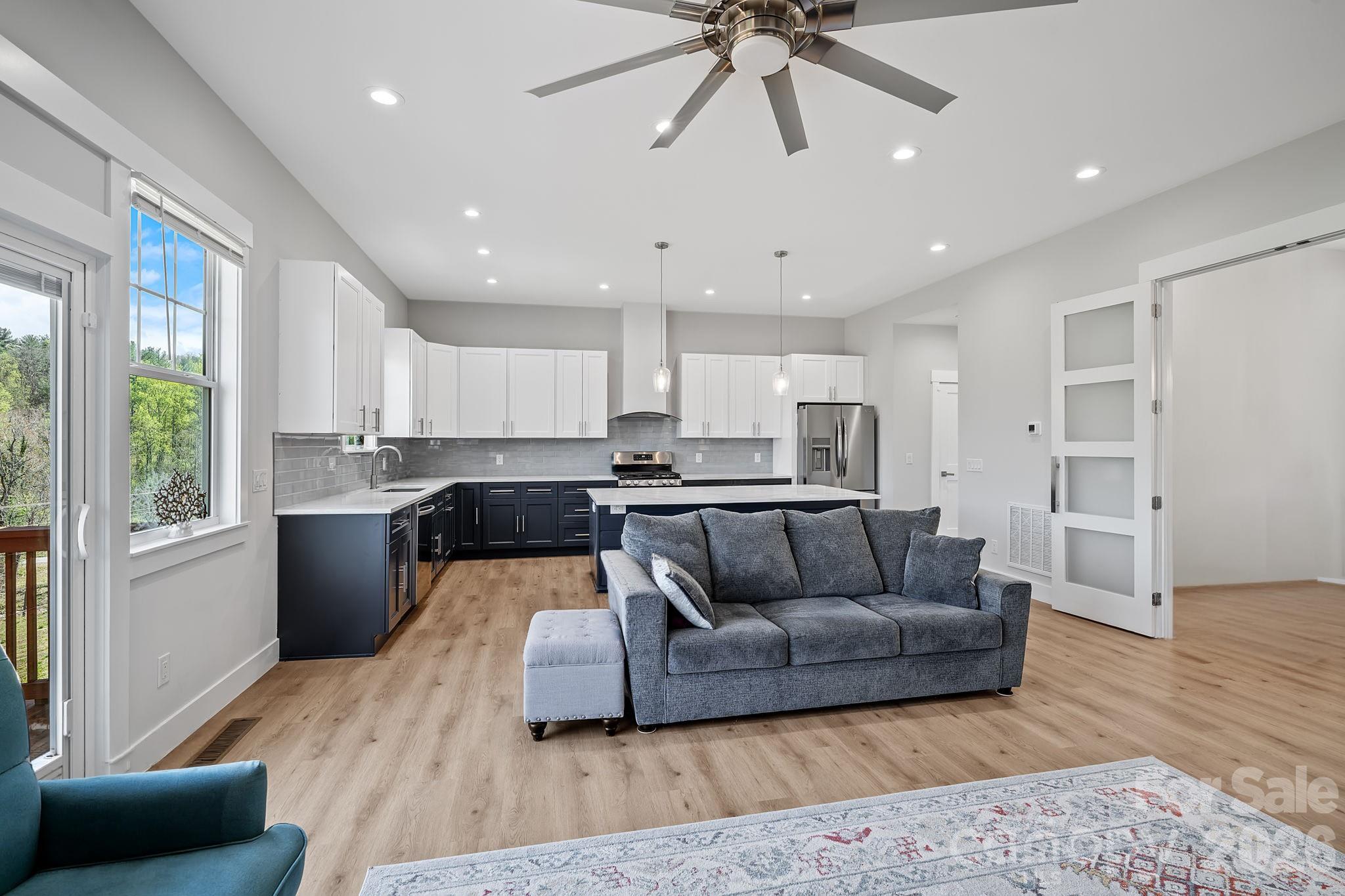 154 Amblers Knoll Road Weaverville NC 28787
