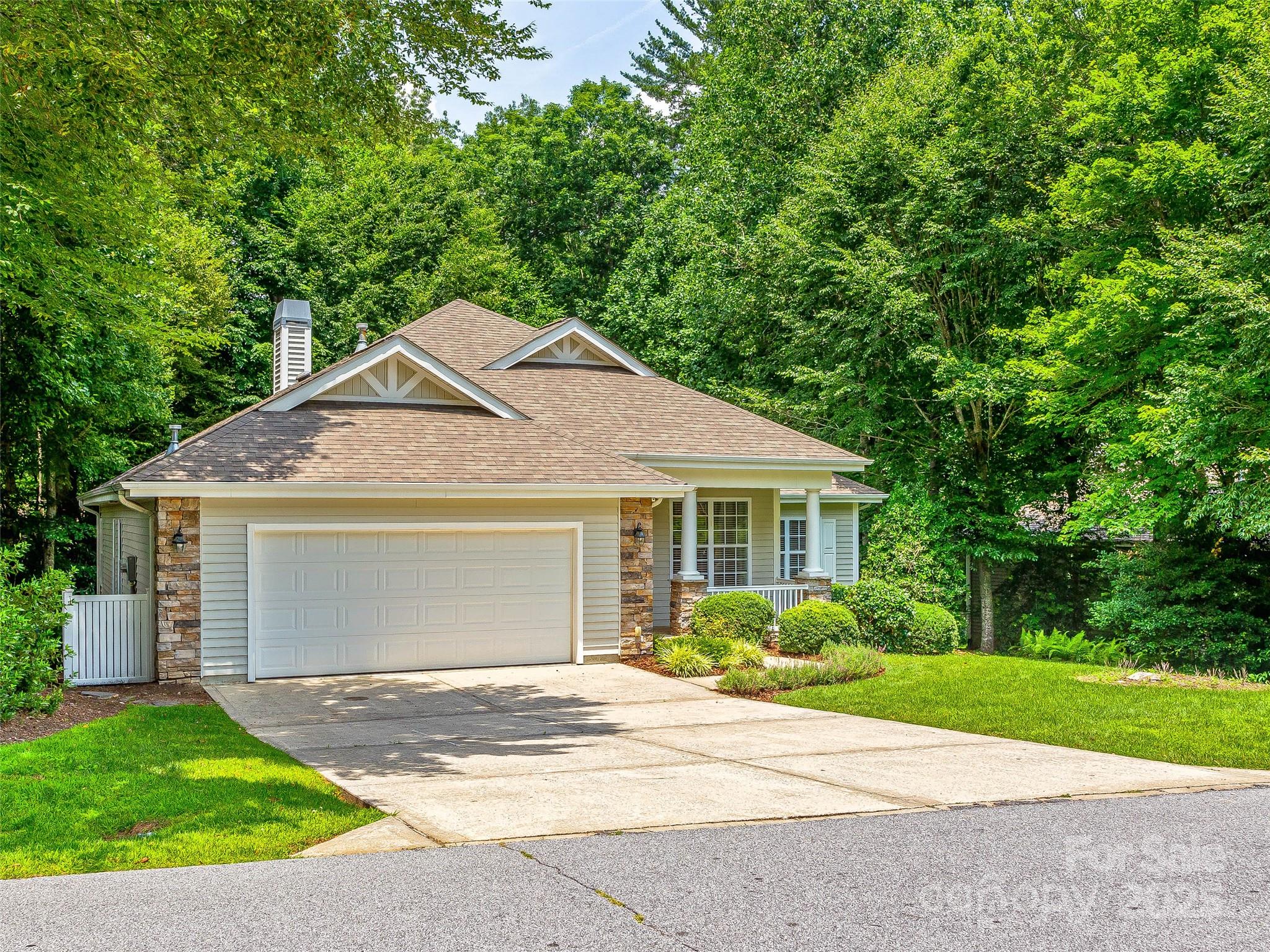 196 Eagle Chase Lane Etowah NC 28729