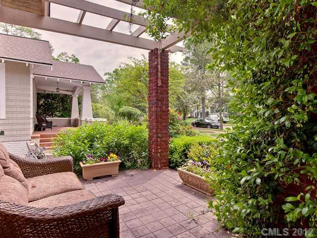 428 Hermitage Court Charlotte NC 28207