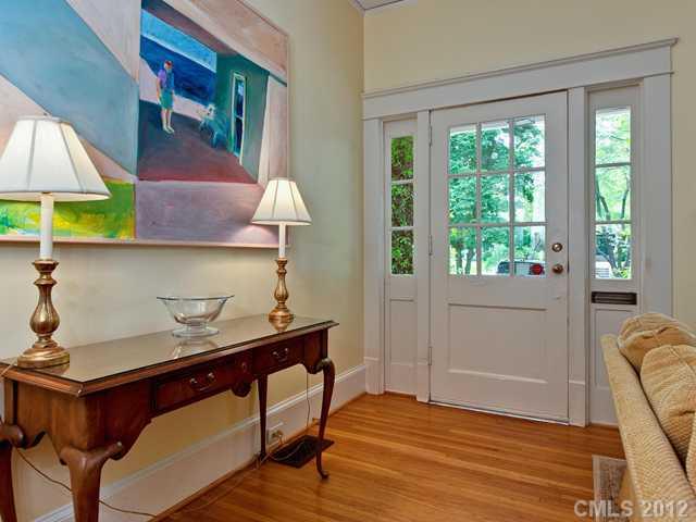 428 Hermitage Court Charlotte NC 28207