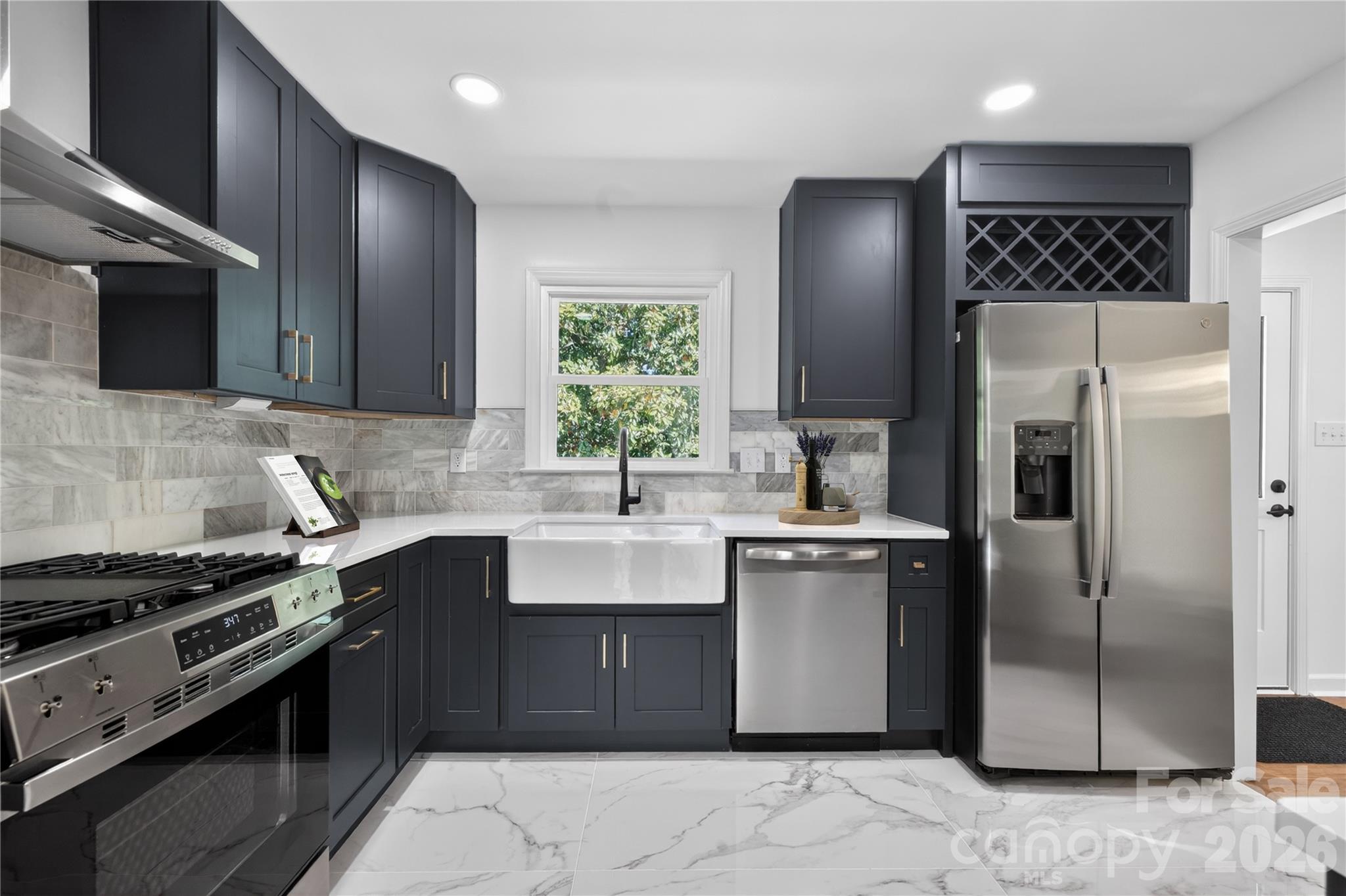 5938 Sharon Road Charlotte NC 28210