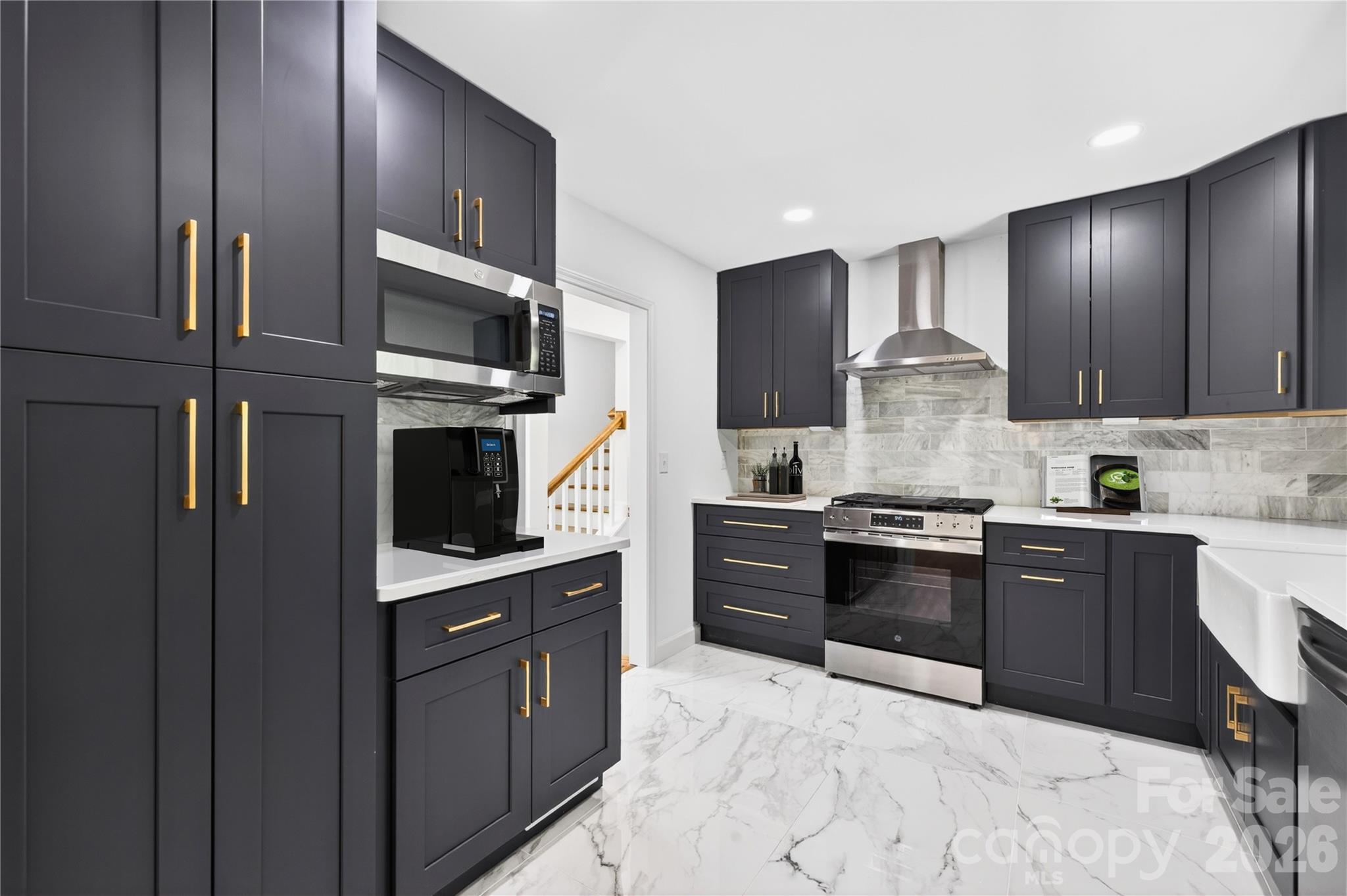 5938 Sharon Road Charlotte NC 28210
