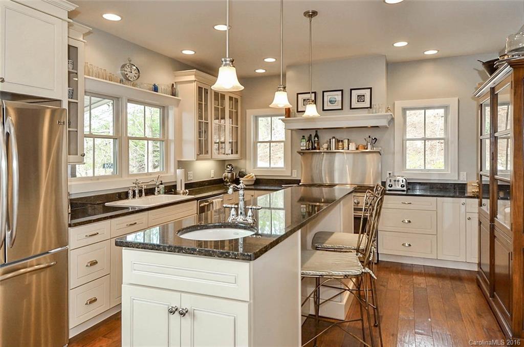 61 Winters Haven Fairview NC 28730