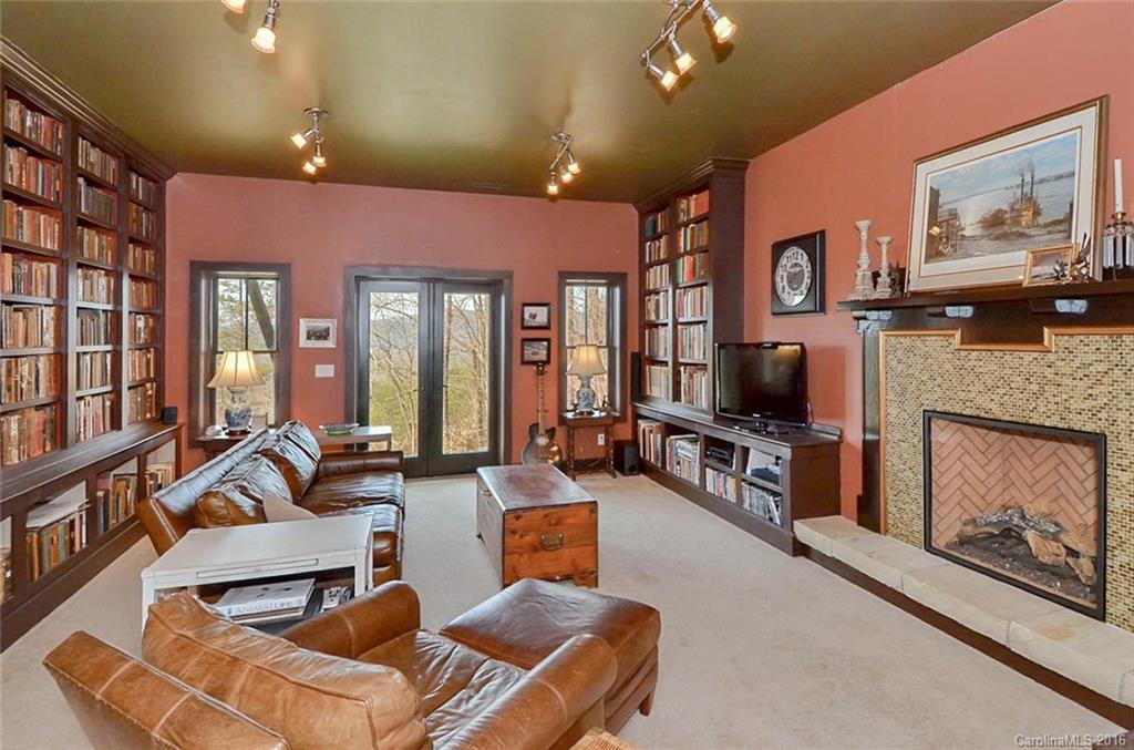 61 Winters Haven Fairview NC 28730