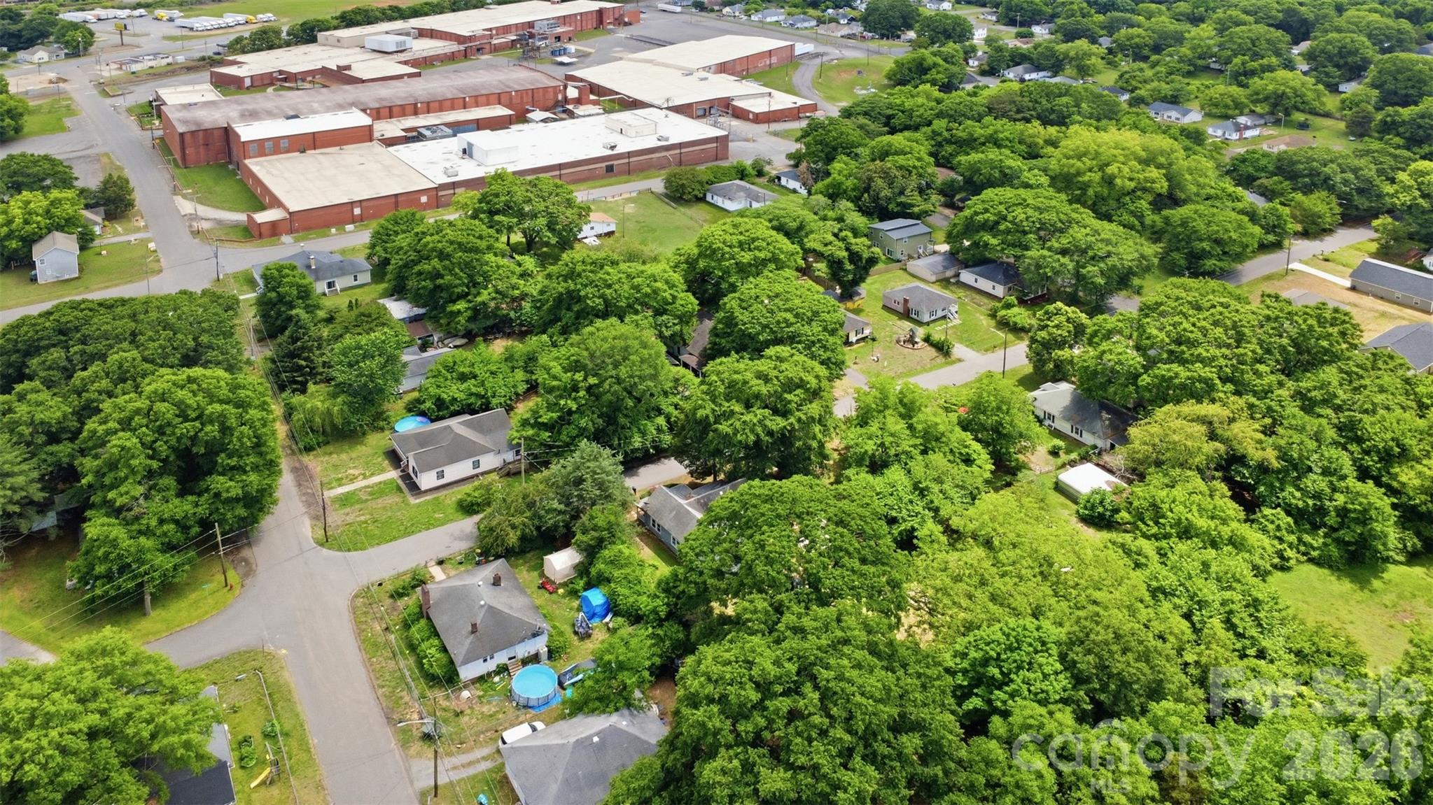 1815 Hemlock Avenue Gastonia NC 28054