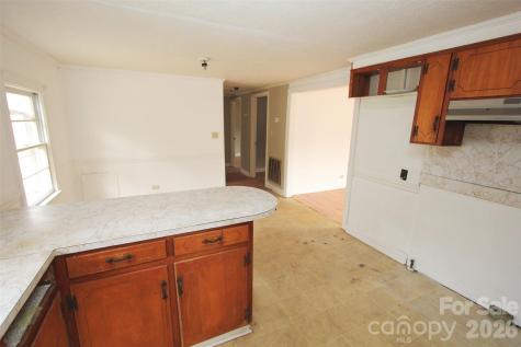 562 Us Highway 1 S Rockingham NC 28379