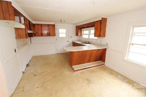 562 Us Highway 1 S Rockingham NC 28379