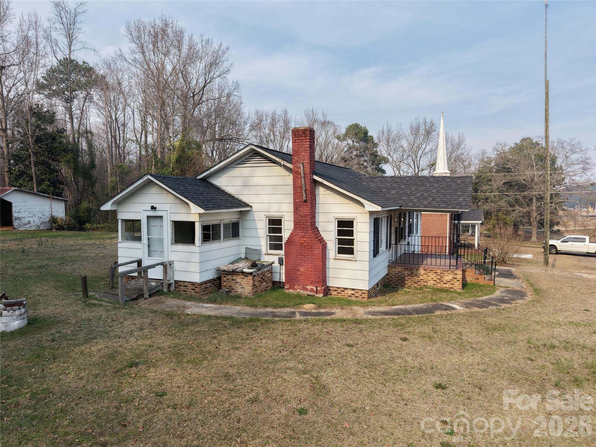 562 Us Highway 1 S Rockingham NC 28379