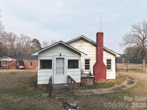 562 Us Highway 1 S Rockingham NC 28379