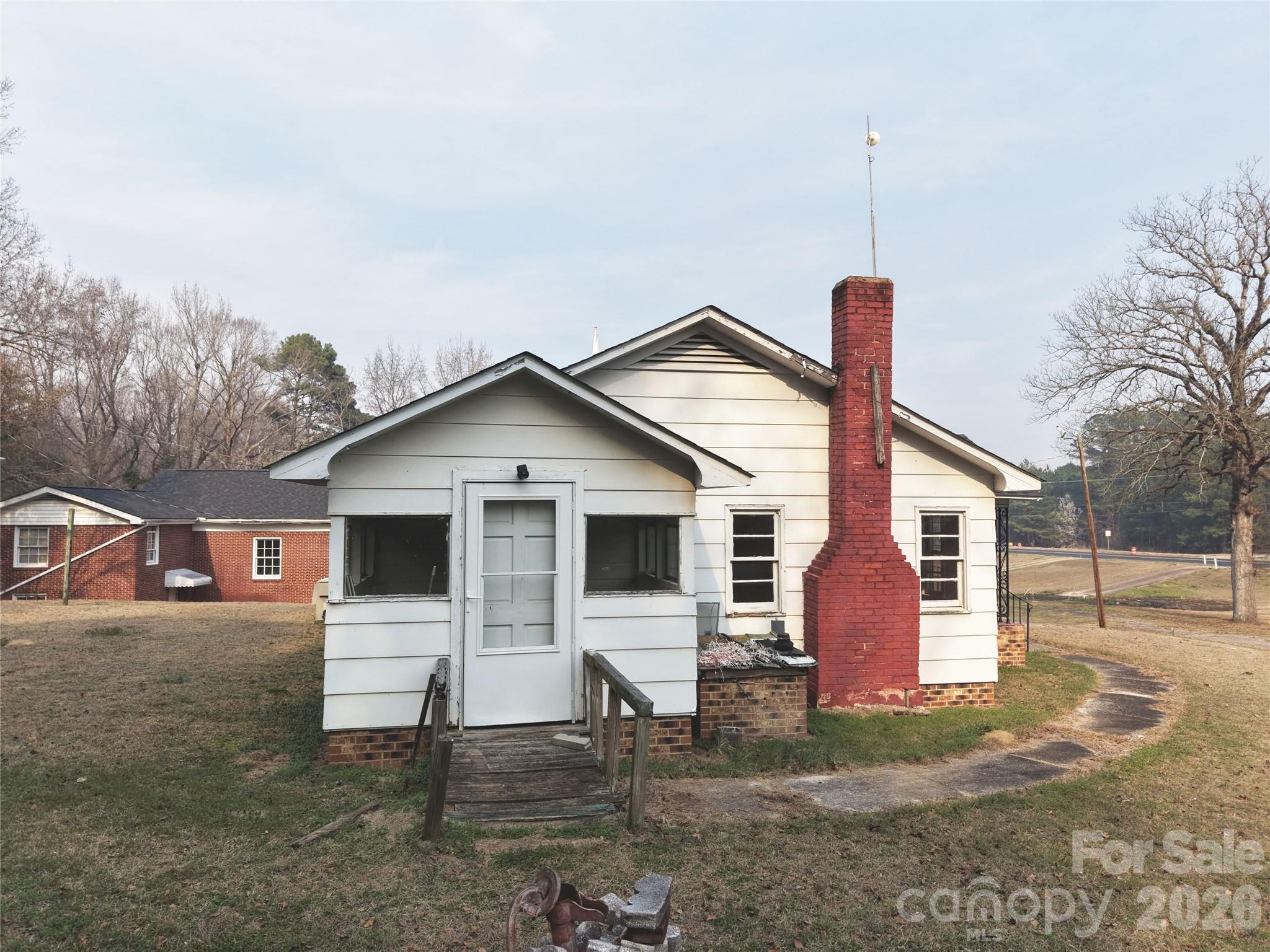 562 Us Highway 1 S Rockingham NC 28379