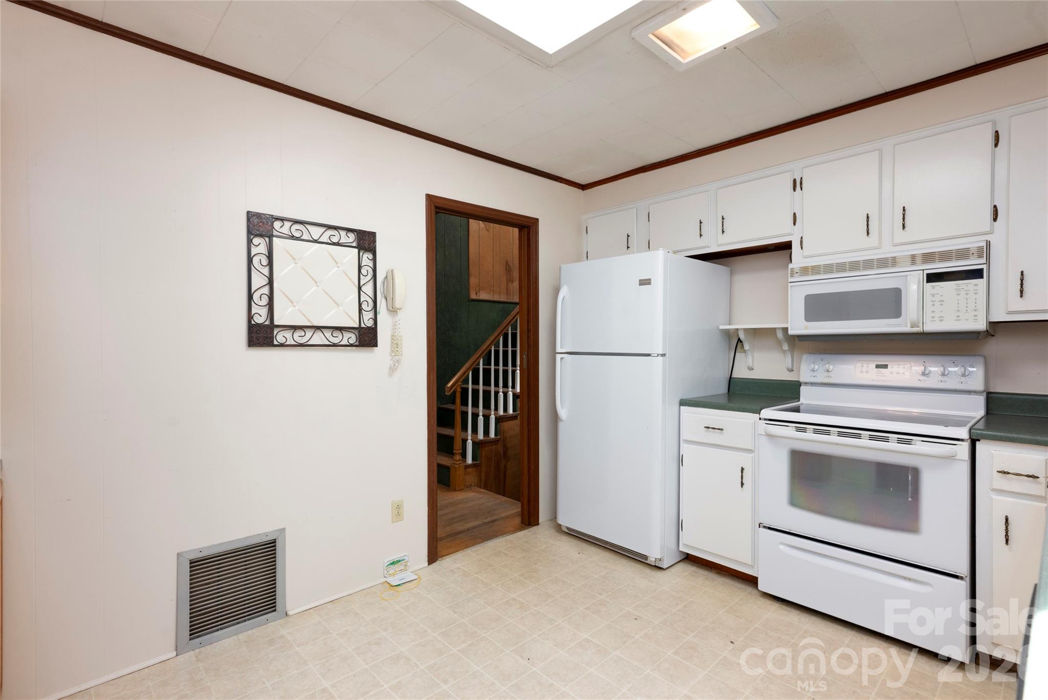 138 Stillwagon Lane Cedar Mountain NC 28718